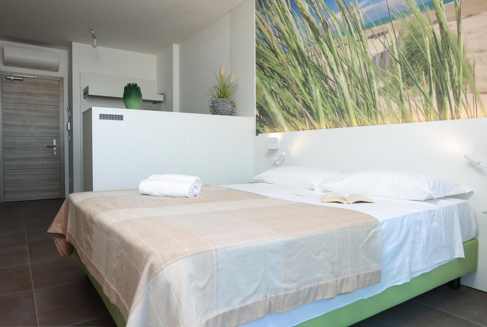 ביביונה Hotel Luciana מראה חיצוני תמונה
